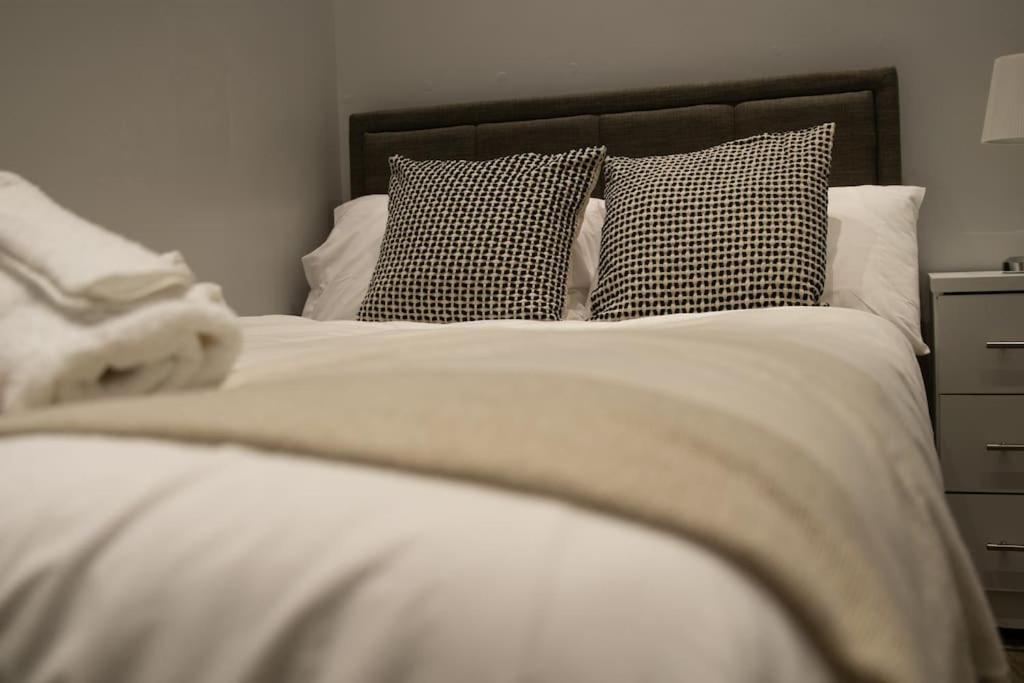 Spacious Apartment In City Centre - Free Parking Nottingham Esterno foto