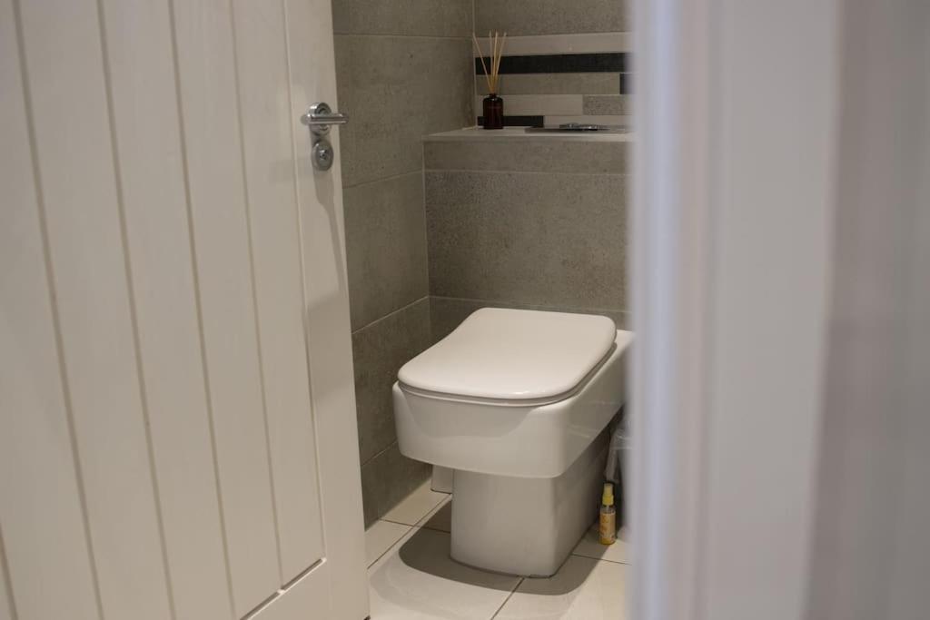 Spacious Apartment In City Centre - Free Parking Nottingham Esterno foto